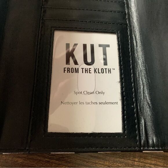 Kut from the Kloth Slim Black and White Striped Wallet with Snap Closure - Picture 4 of 7